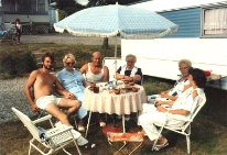 (1987-09) Jonathan a la caravanne